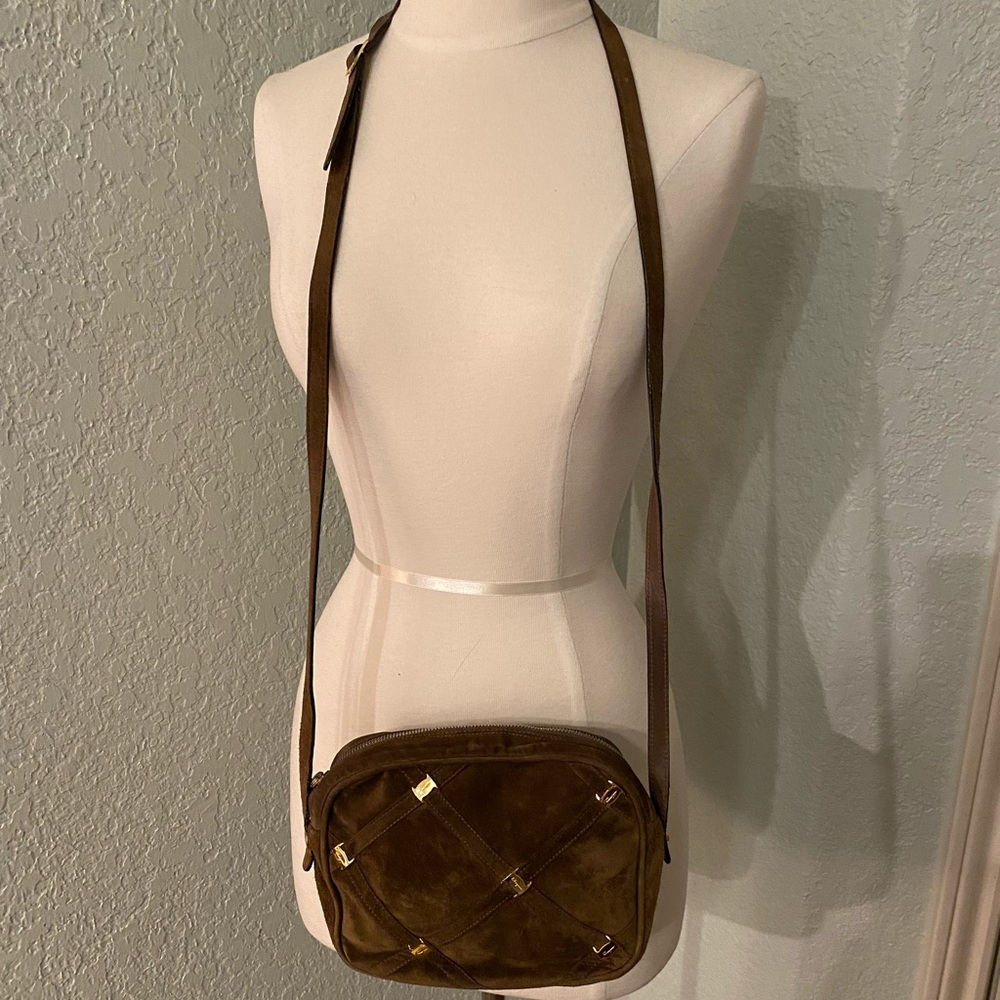 Ferragamo suede vara crossbody bay purse